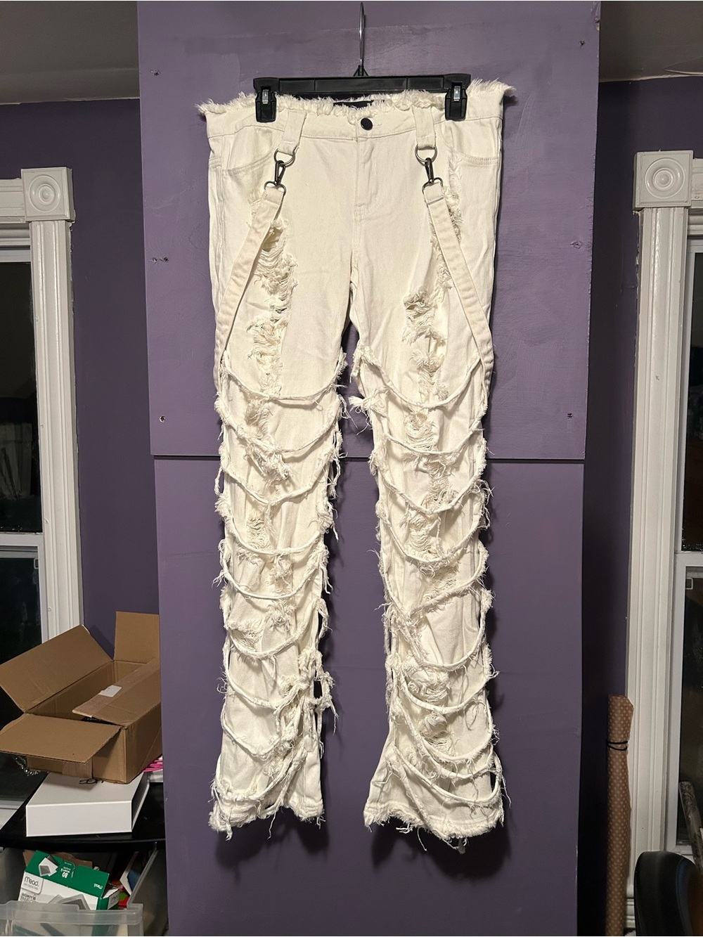Dolls kill darker wavs size large heavy distressed jeans